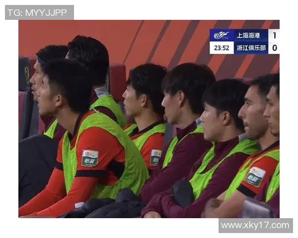 海港队结束假期重返训练全力备战中超收官战争取佳绩