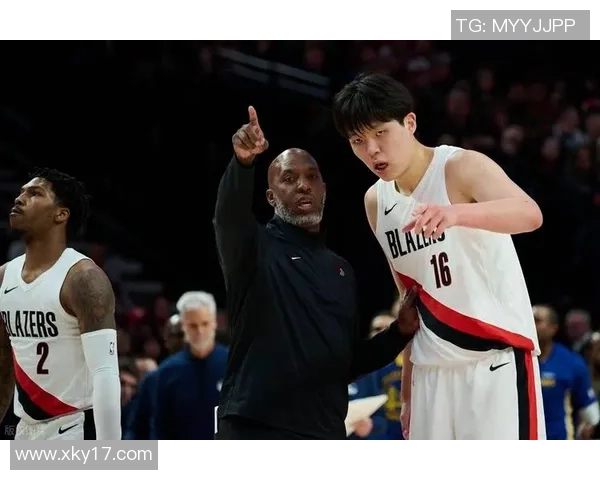 比卢普斯称赞杨瀚森的灵光时刻认为他的身高让这一表现更显珍贵